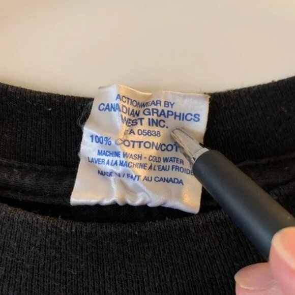 VINTAGE 90S YOUTH VANCOUVER GRIZZLIES T-SHIRT SMALL - Picture 6 of 6